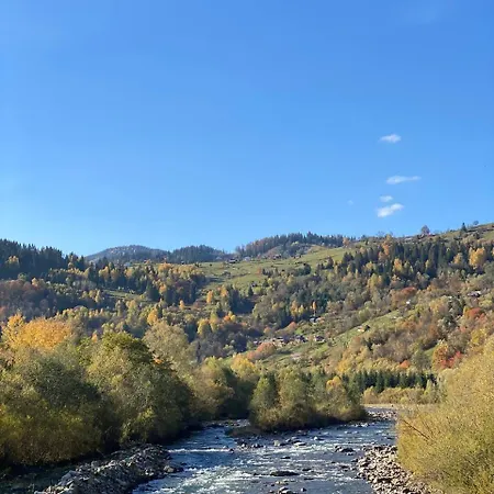 будинок в пейзажній місцевості בית נופש Krivorovnya